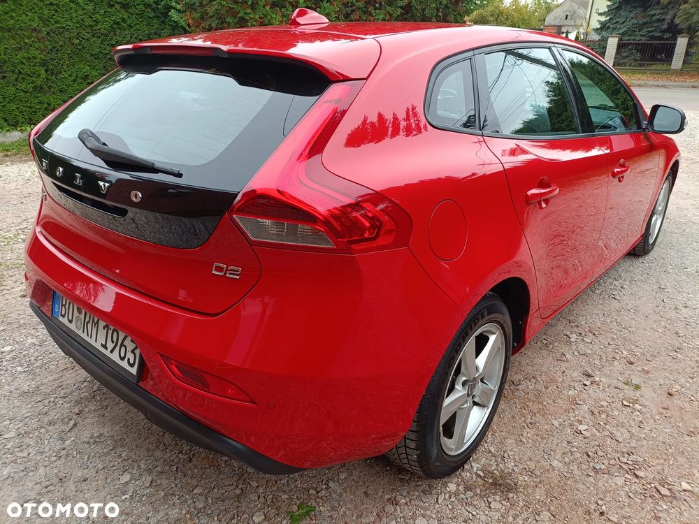 Volvo V40 2012 photo 4