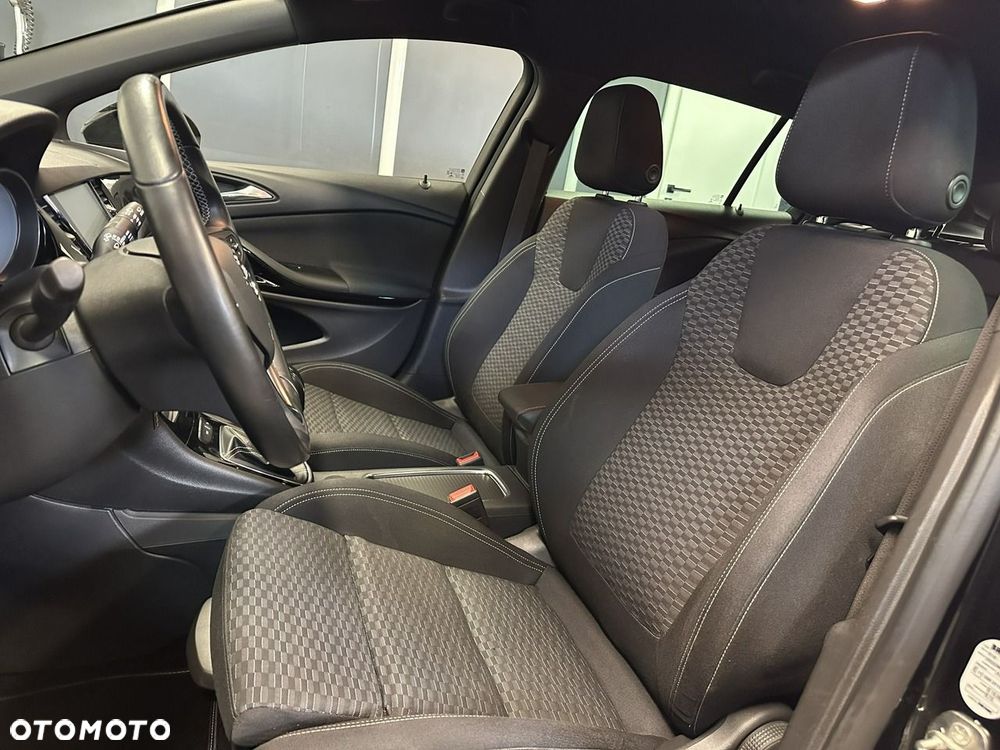 Opel Astra - 14