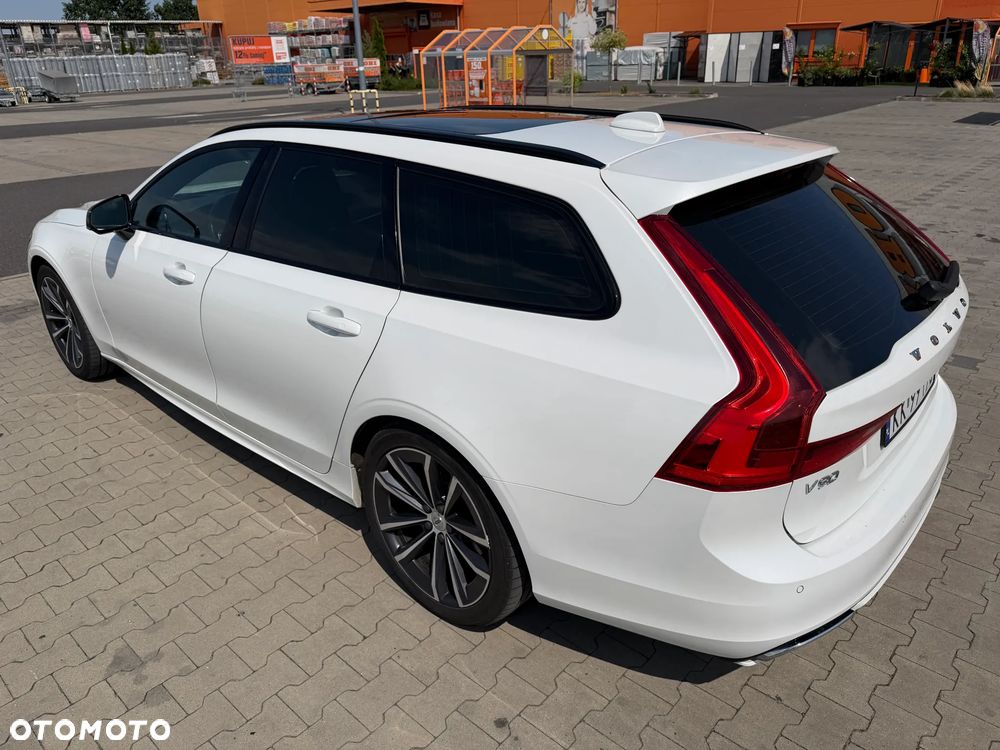 Volvo V90 D5 SCR AWD R-Design - 6