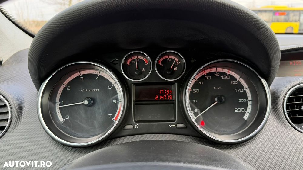 Peugeot 308 1.6 e-HDI FAP STT Acces - 2