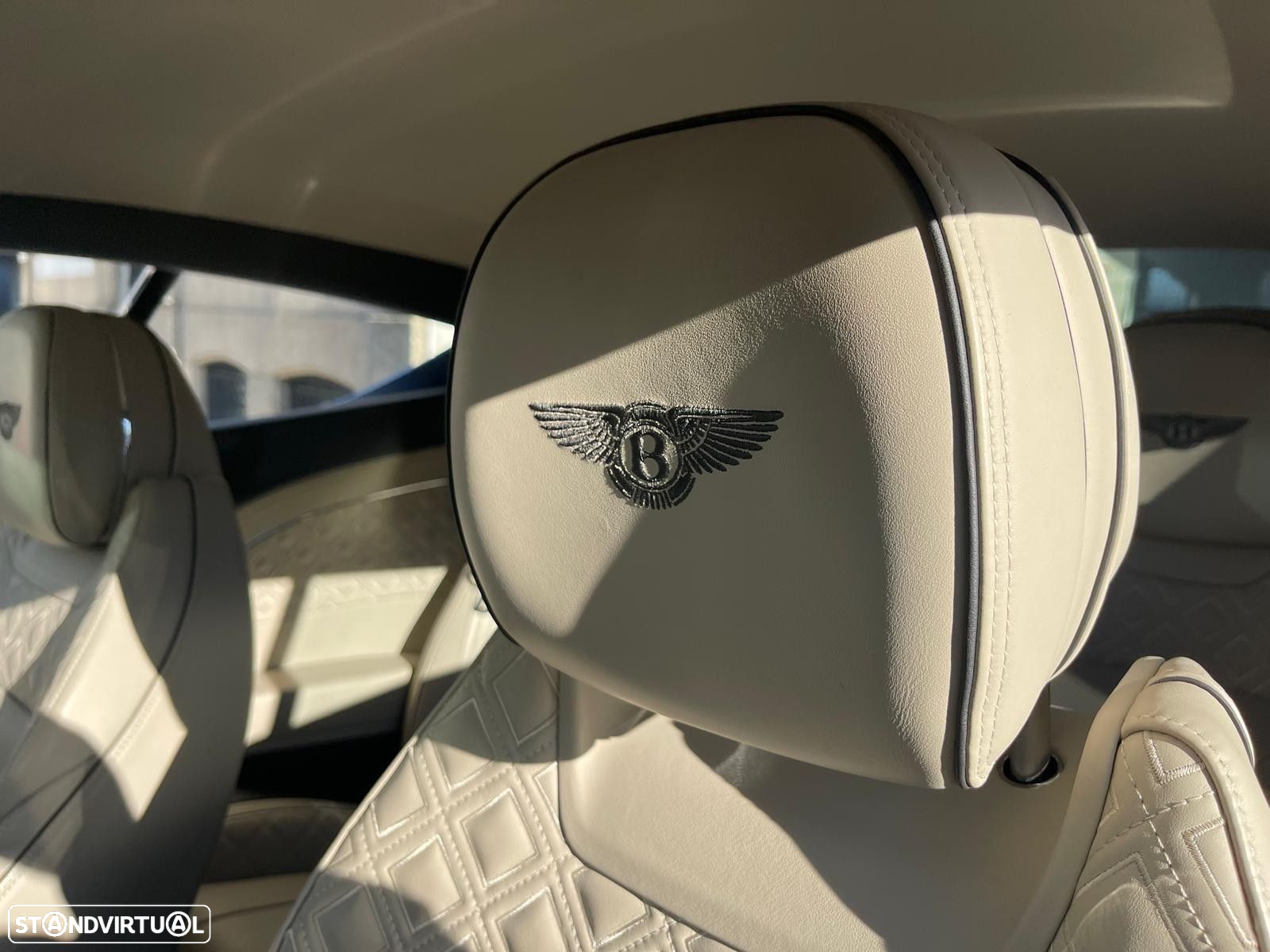 Bentley Continental GT V8 - 40