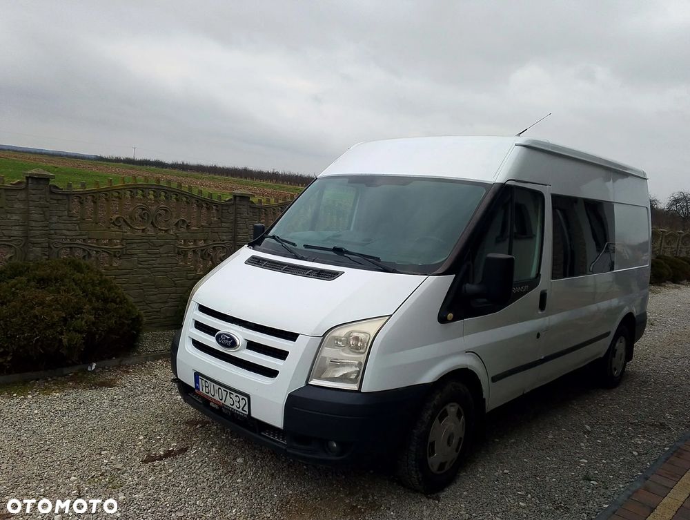 Ford Transit - 1