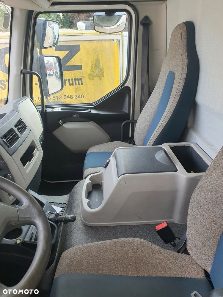 Volvo FL - 9