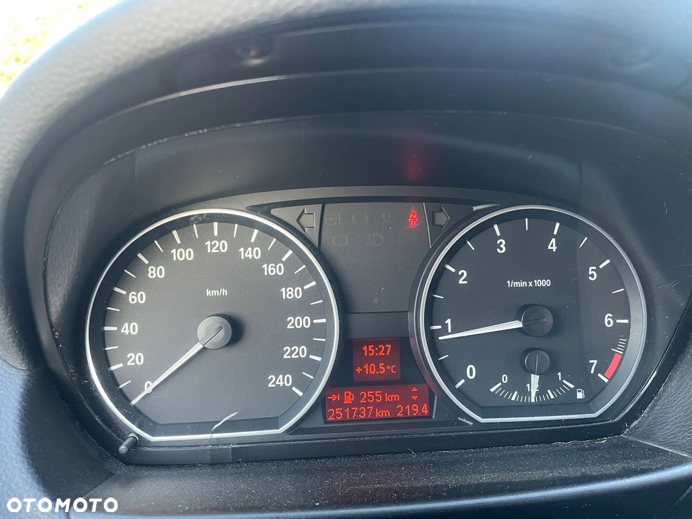 BMW Seria 1 116i Edition Sport - 11