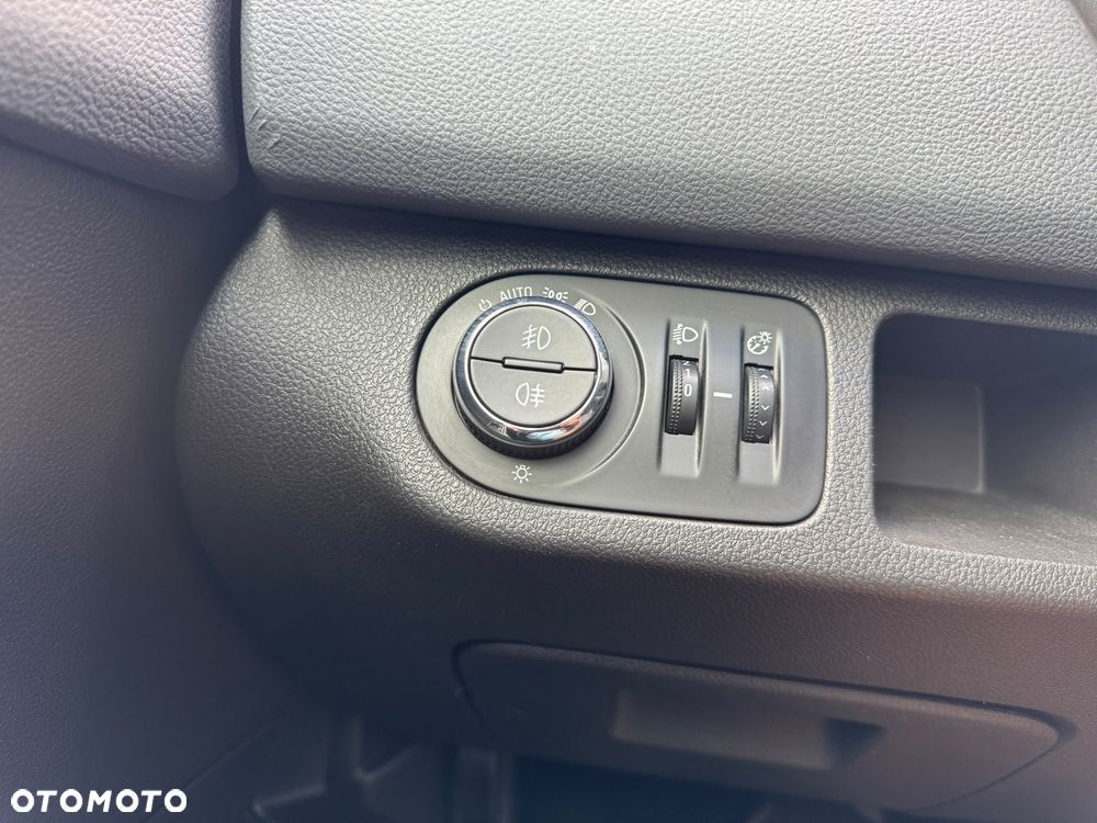 Opel Meriva 1.4 Ecoflex Innovation - 19
