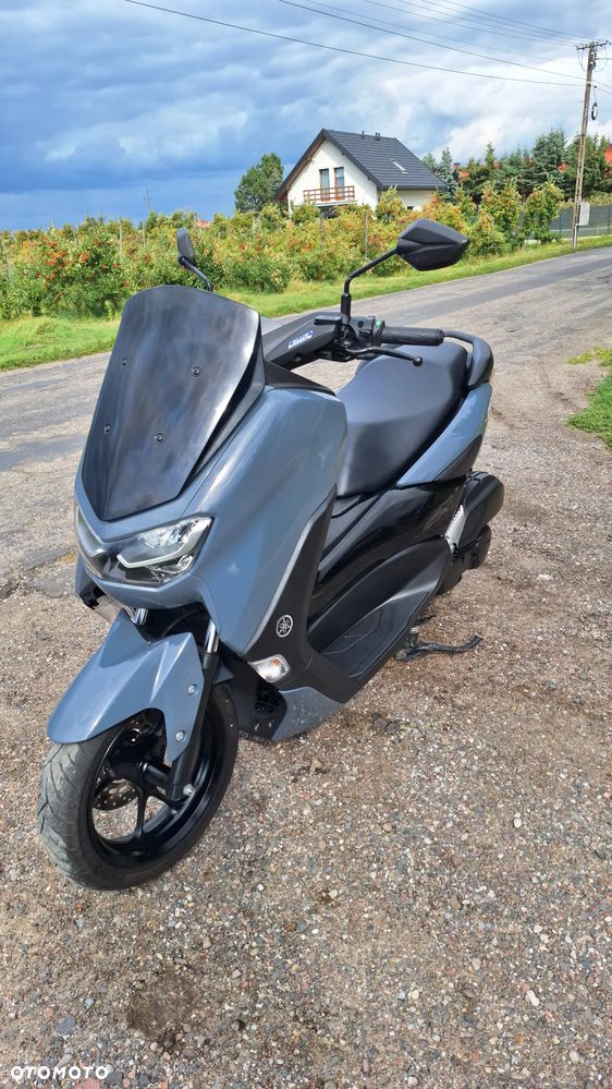 Yamaha NMAX - 16