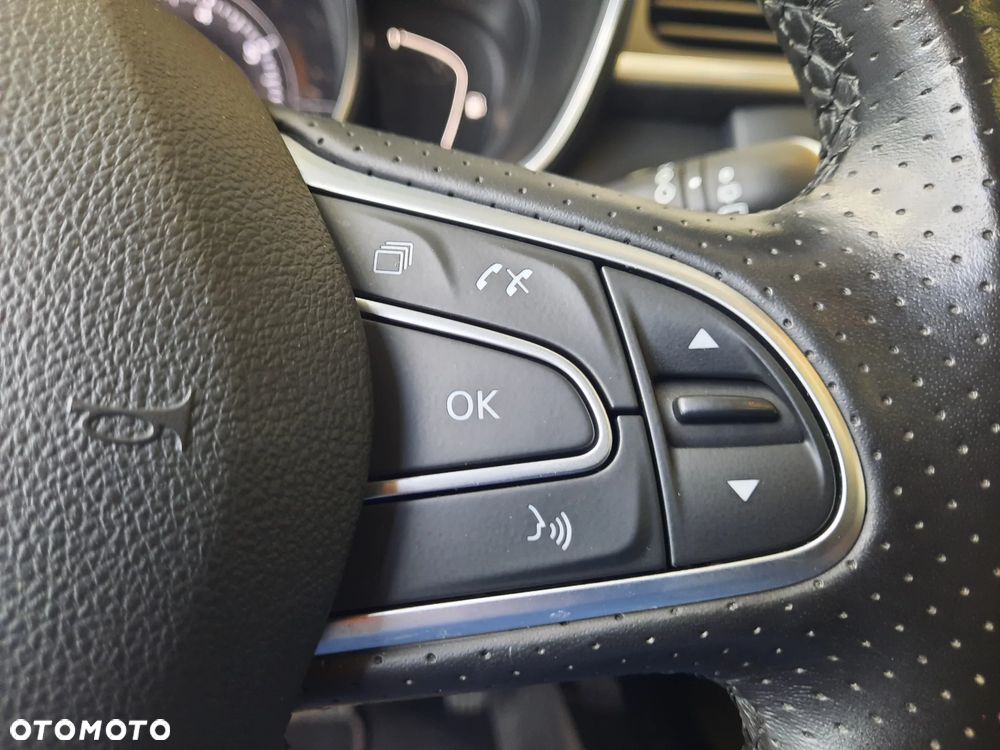 Renault Kadjar 1.3 TCe FAP Black Edition EDC - 25