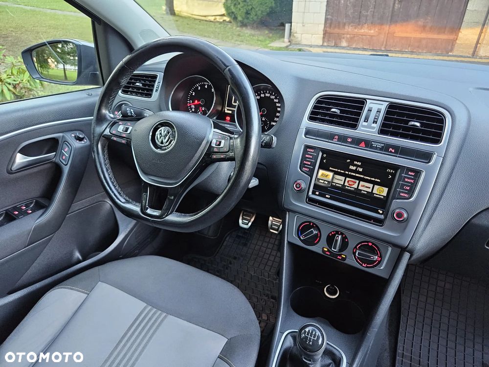 Volkswagen Polo 1.2 TSI Blue Motion Technology Allstar - 30