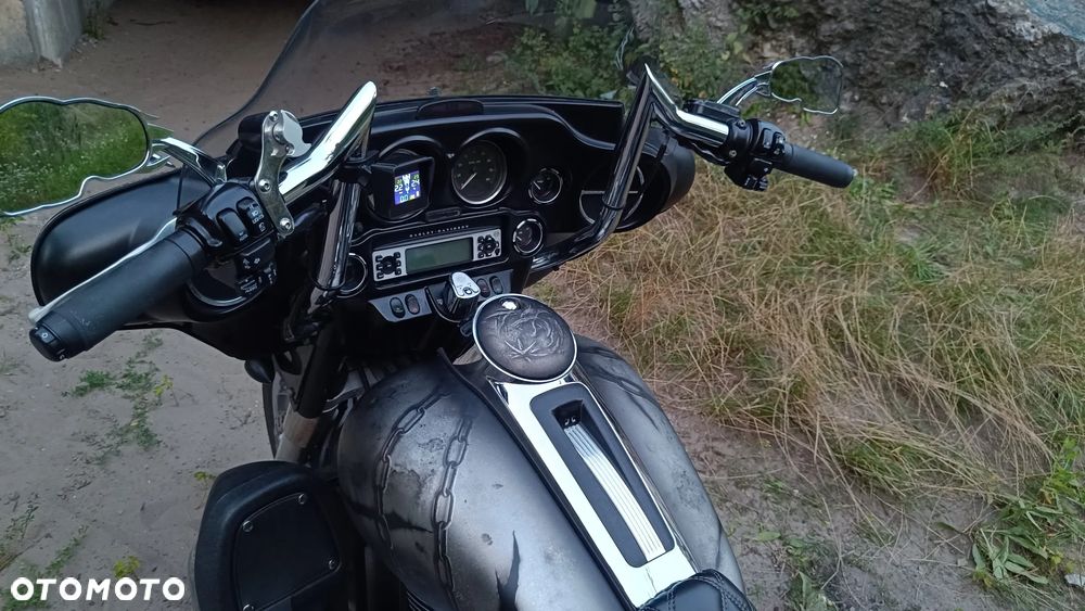 Harley-Davidson FLHTCU Ultra - 15