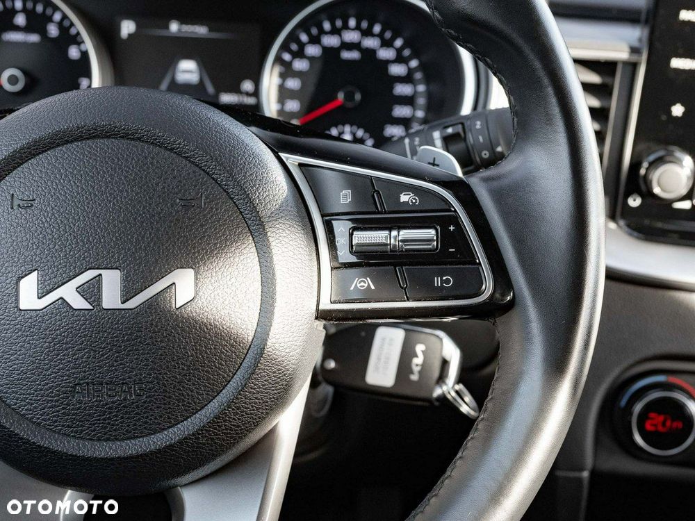 Kia Ceed 1.5 T-GDI M DCT - 16