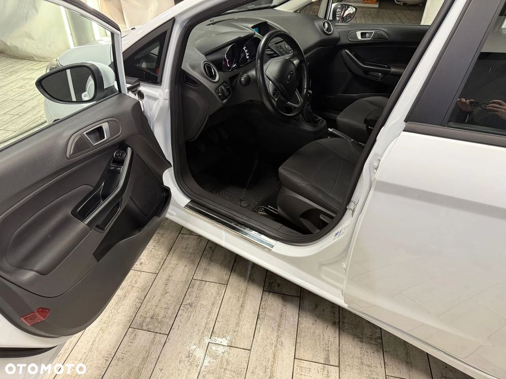 Ford Fiesta 1.25 Gold X - 20