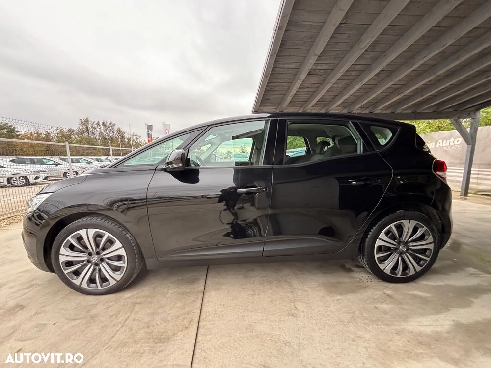 Renault Scenic TCe 115 GPF LIMITED - 11