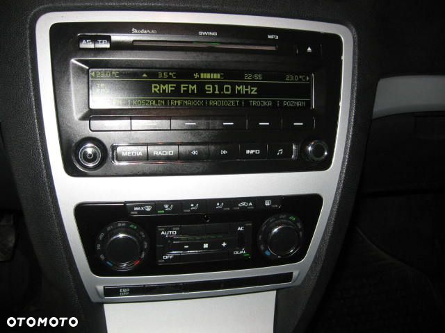 Skoda Octavia 1.6 Elegance - 16