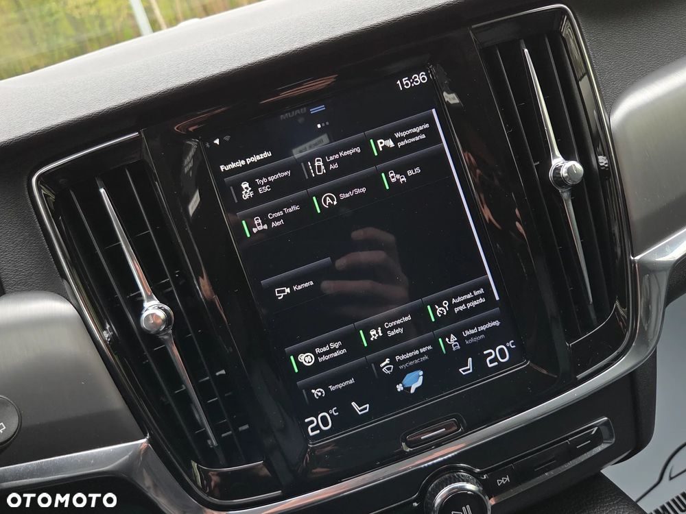 Volvo V90 D3 Geartronic Momentum Pro - 6