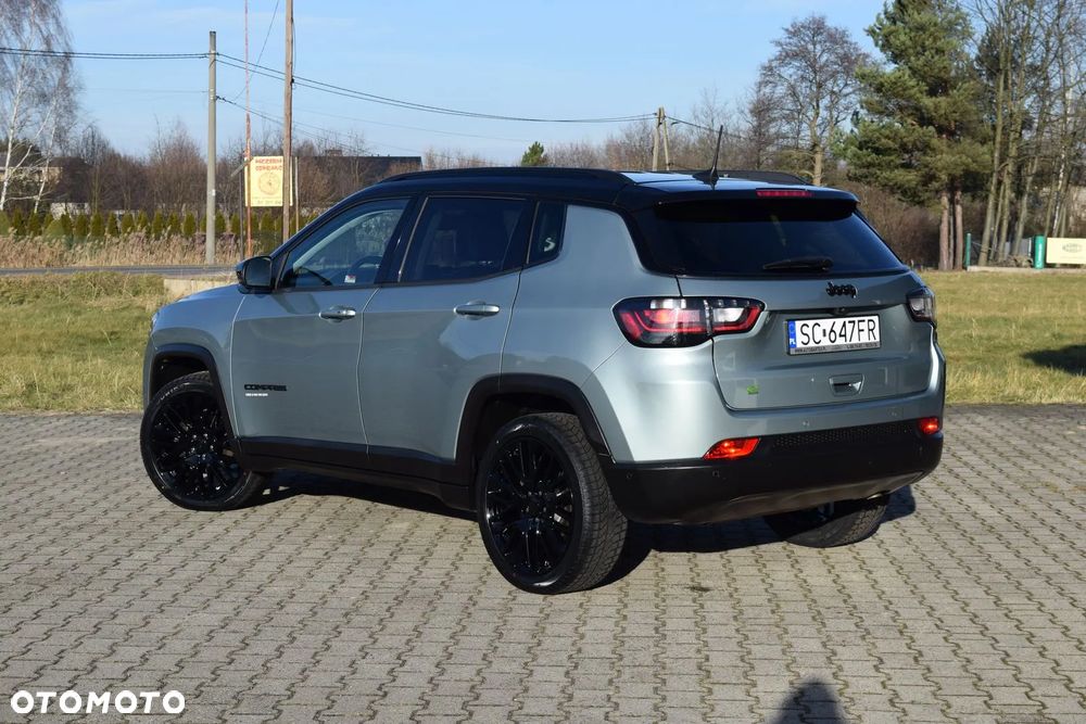 Jeep Compass - 4