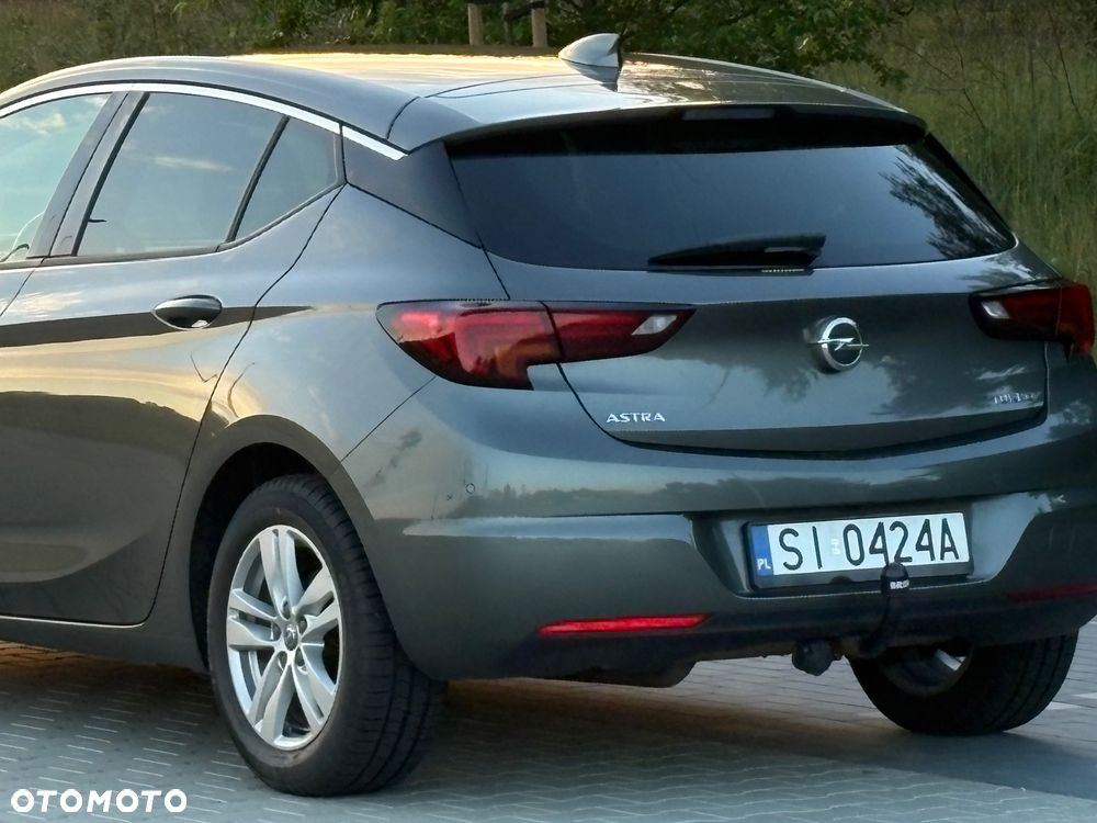Opel Astra 1.4 T Dynamic S&S - 19