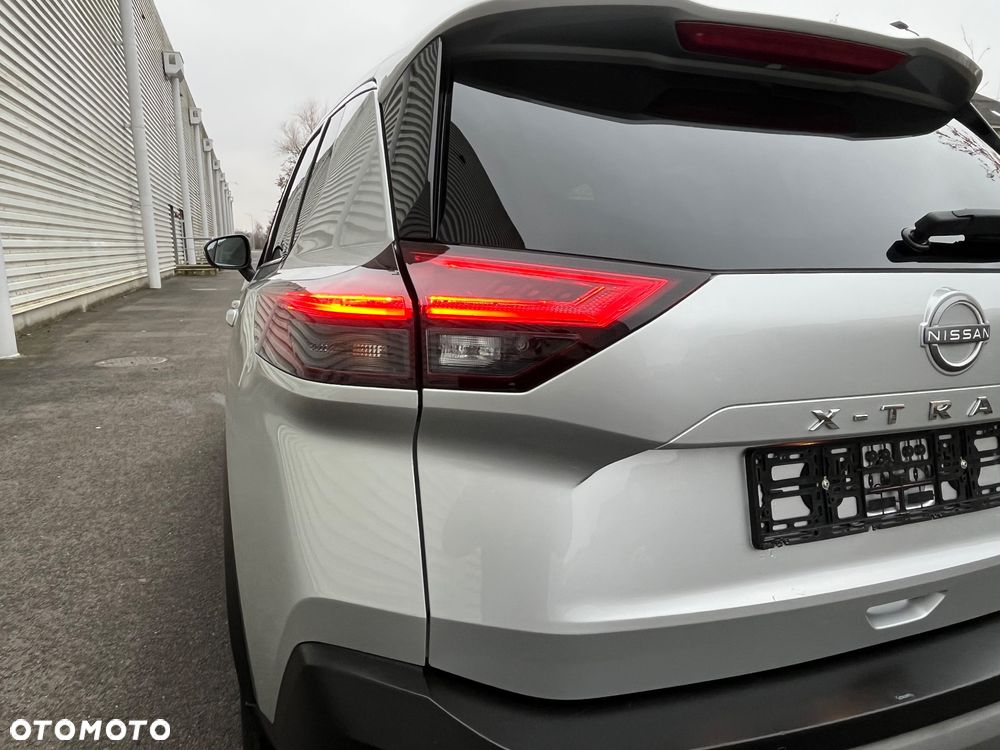 Nissan X-Trail 1.5 VC-T Mild-Hybrid Xtronic N-Connecta - 17