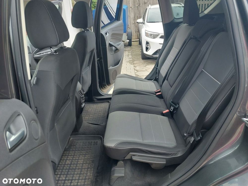 Ford Escape - 11