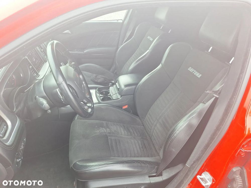 Dodge Charger 5.7 R/T Daytona - 10