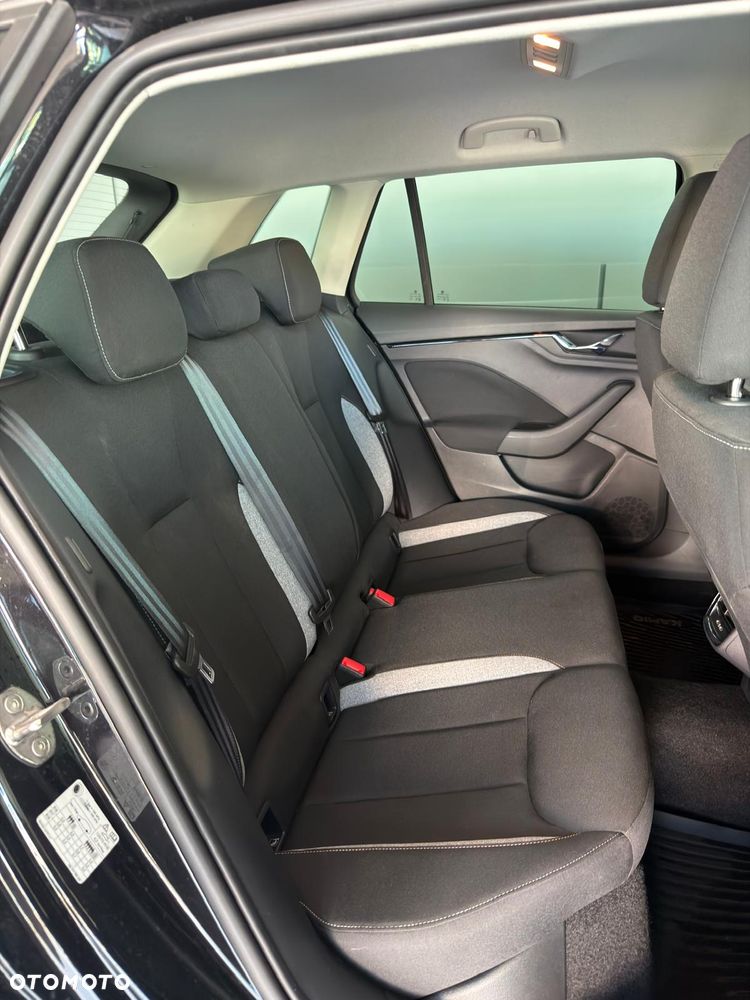 Skoda Kamiq 1.0 TSI Drive DSG - 15