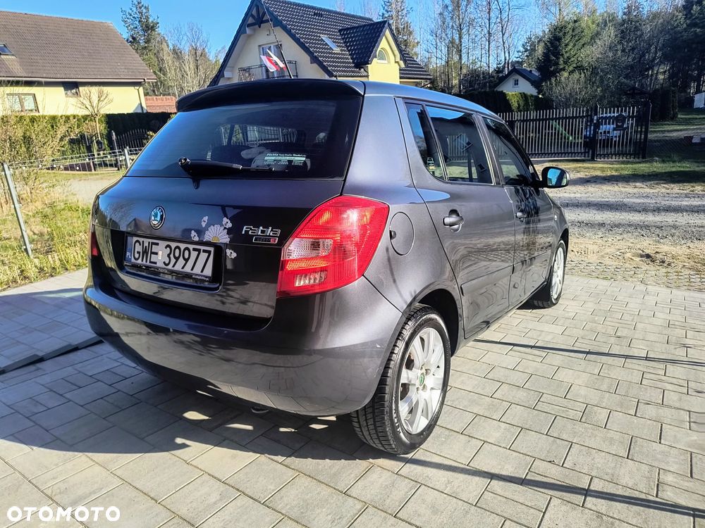 Skoda Fabia - 4