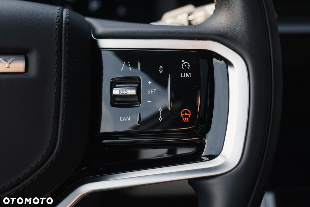 Land Rover Discovery Sport - 28