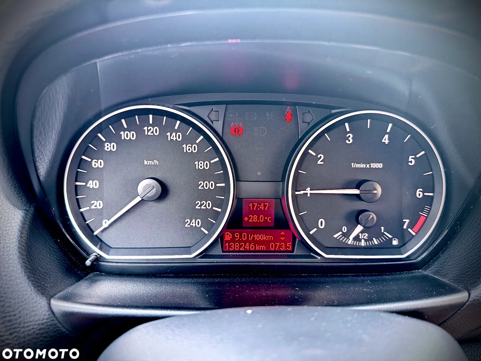 BMW Seria 1 116i - 14