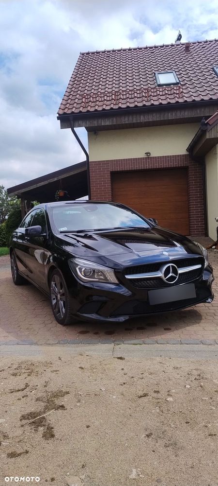 Mercedes-Benz CLA 180 - 9