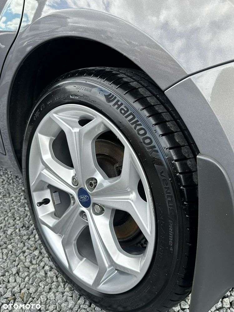 Ford S-Max - 21