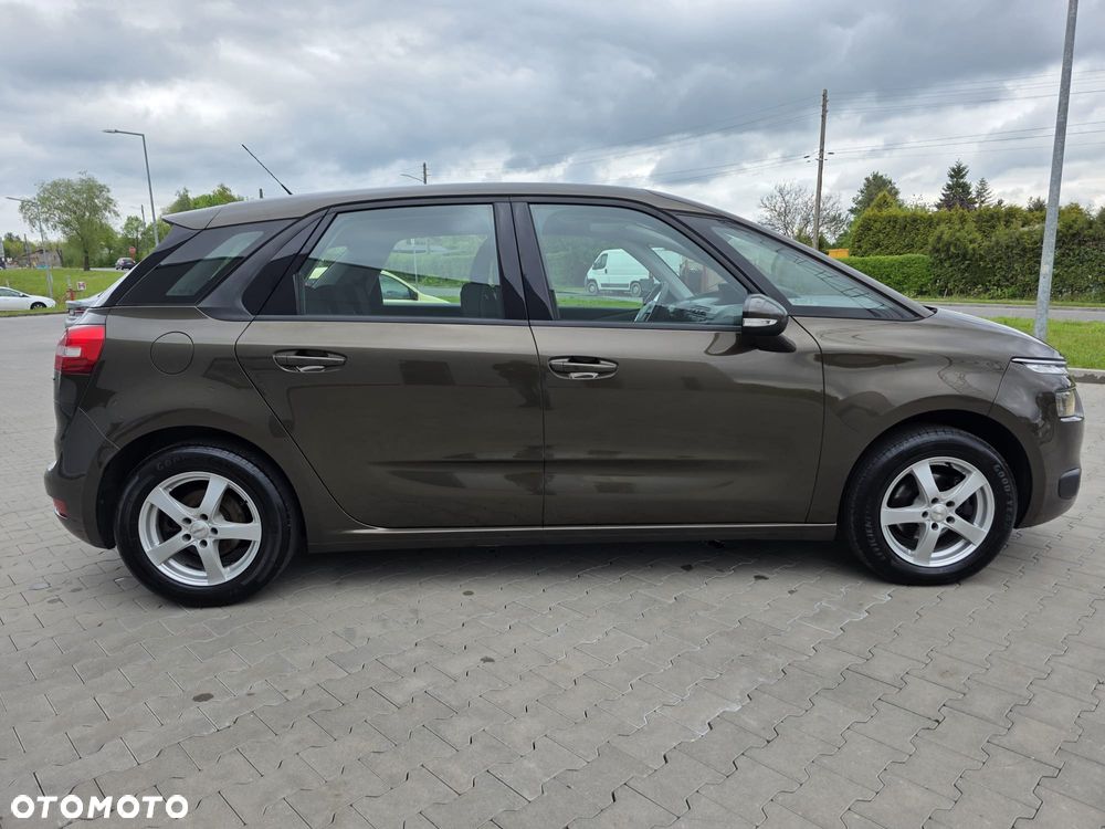 Citroën C4 Picasso - 11