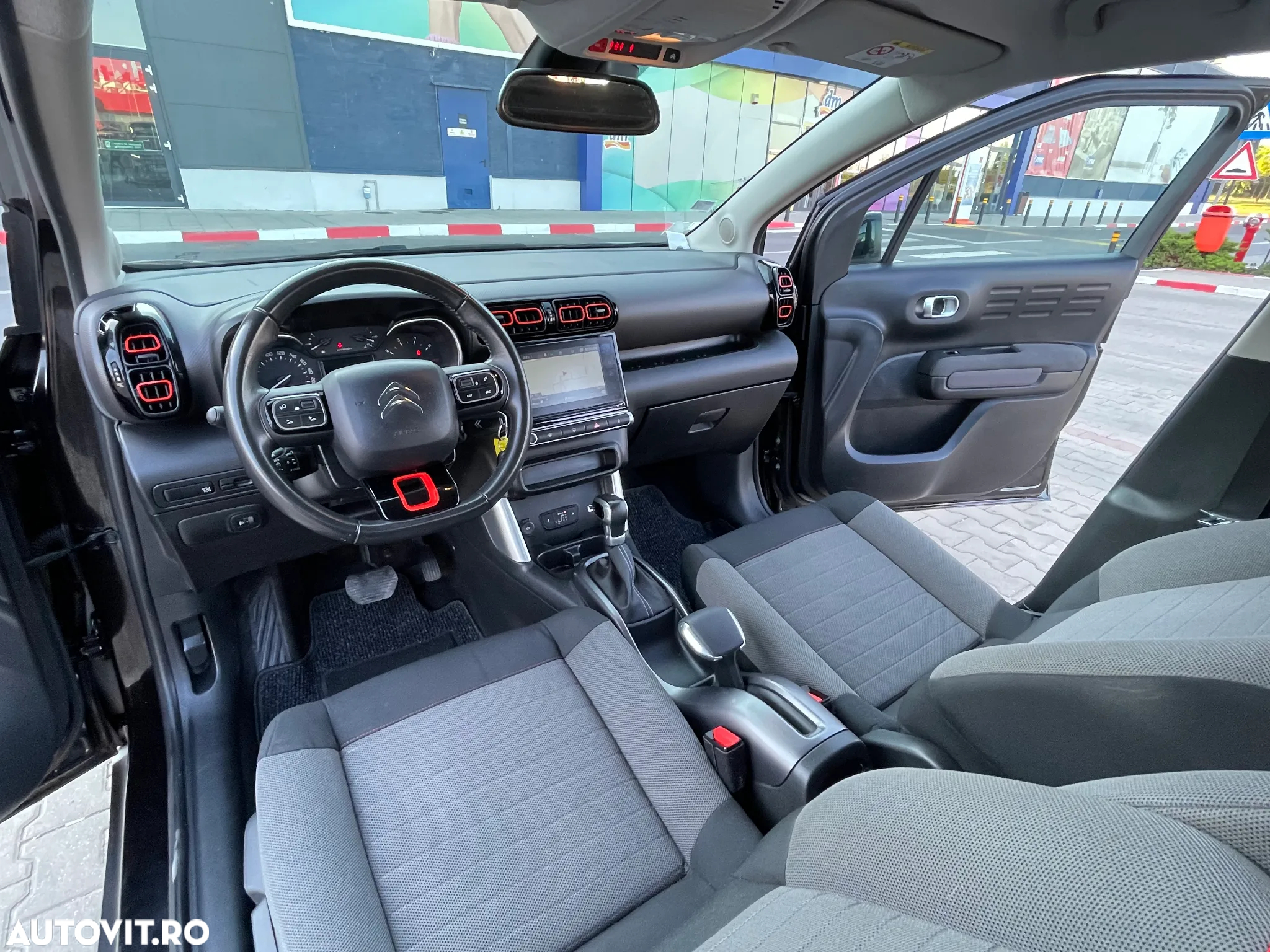 Citroën C3 AIRCROSS PureTech 110 Stop & Start EAT6 OPF Shine - 28