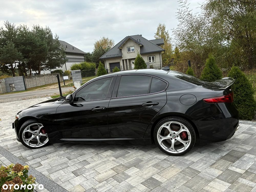 Alfa Romeo Giulia 2.0 Turbo Veloce - 21
