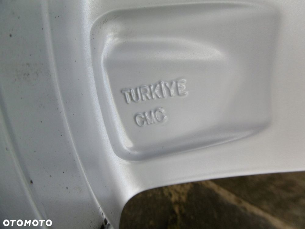 skoda fabia iii 6v0 7.0jx16h2 et46 5x100 felga - 11