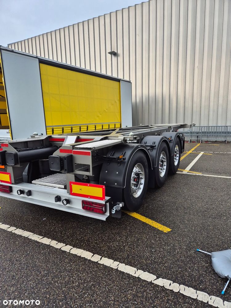 WEB Trailer Web-Trailer Containerchassis Gooseneck - 27