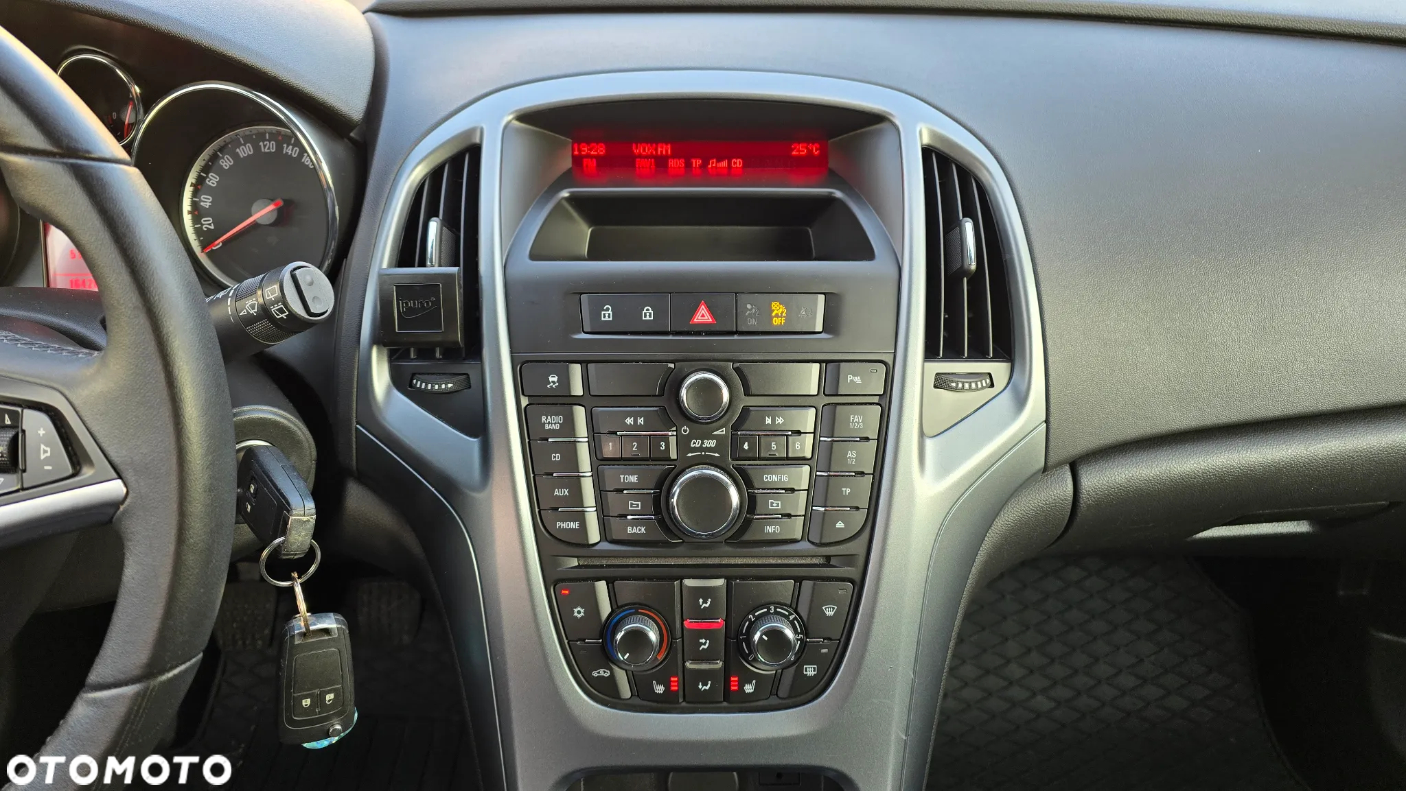 Opel Astra - 16