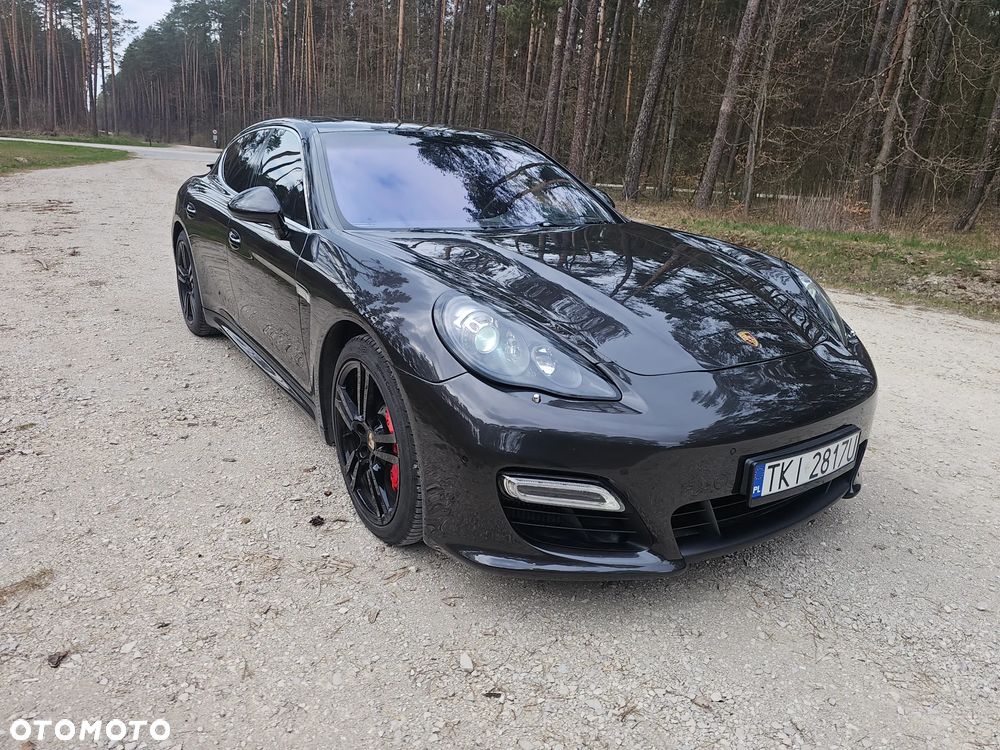 Porsche Panamera Turbo S - 10