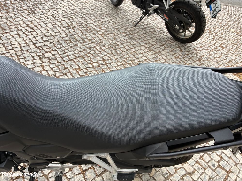 Honda NX 500 IA - 11