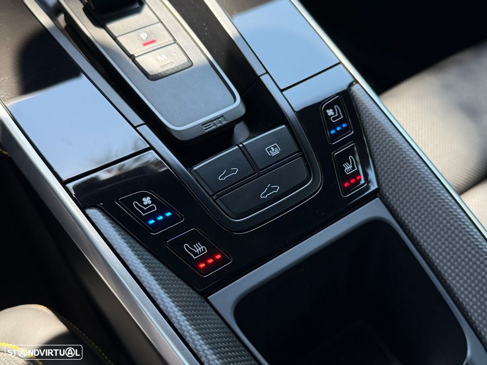 Porsche 911 (992) Turbo S - 36