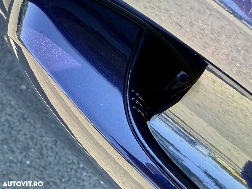 BMW Seria 3 330d Aut. M Sport - 11