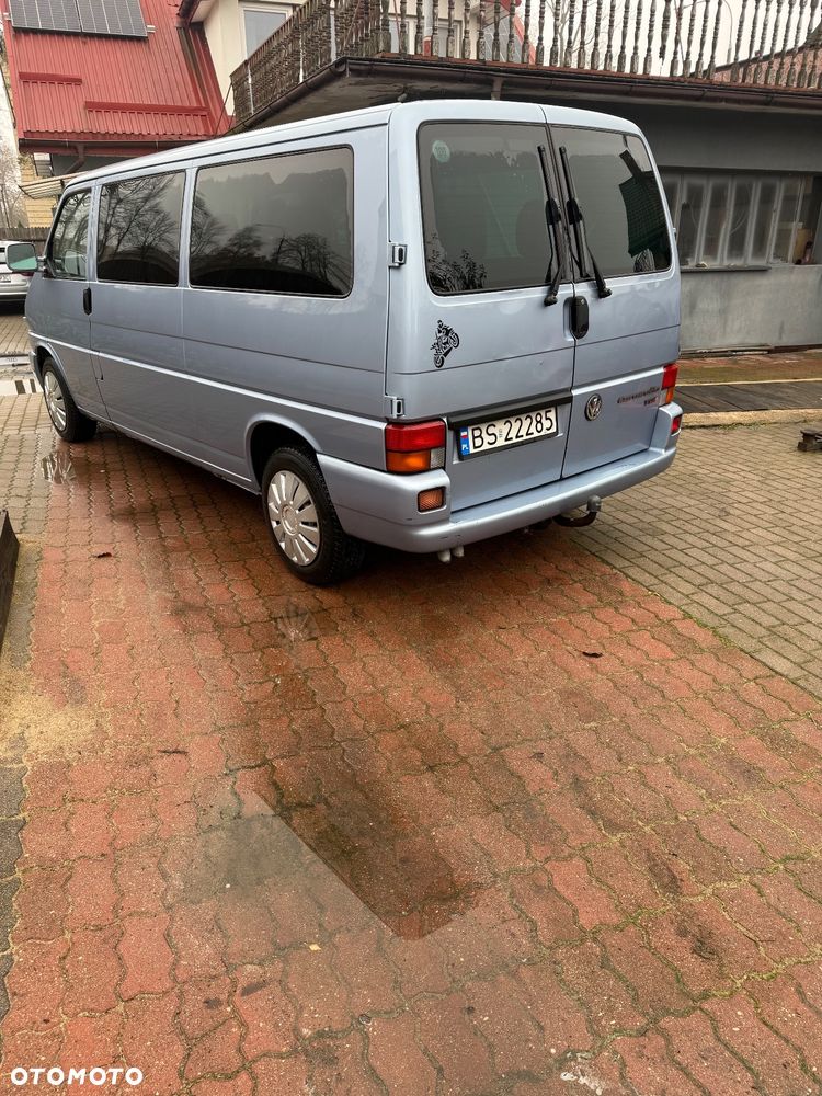 Volkswagen Caravelle - 3