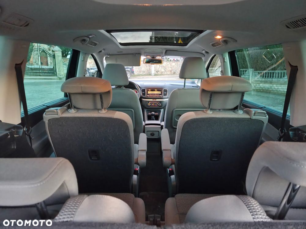 Volkswagen Sharan 2.0 TDI DPF BlueMotion Comfortline - 10