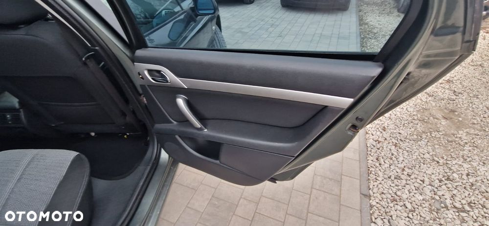 Peugeot 407 1.8 Premium - 17