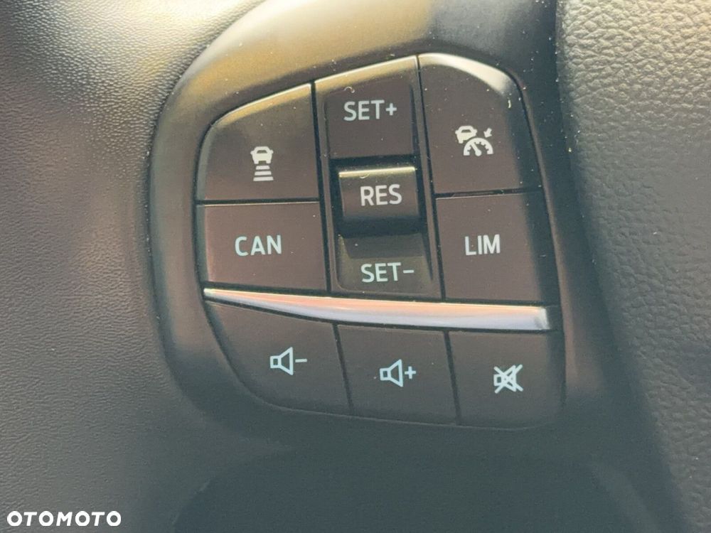 Ford Focus - 22