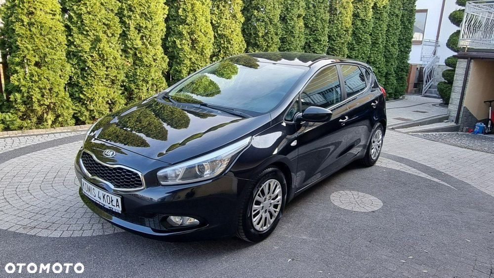 Kia Ceed - 7
