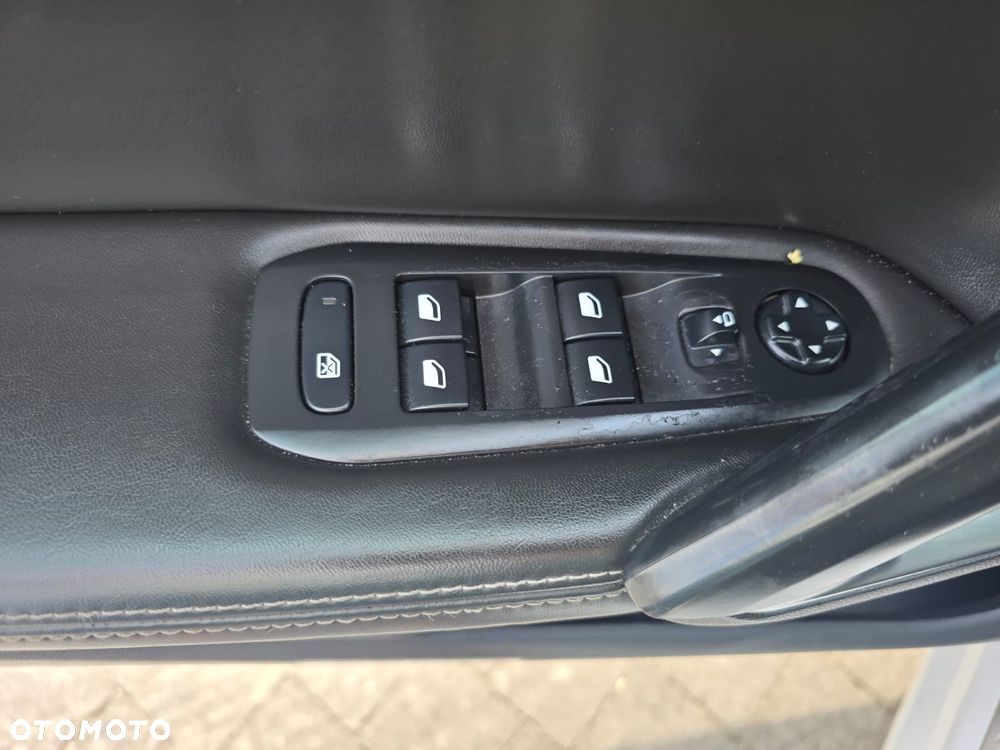 Peugeot 308 - 15