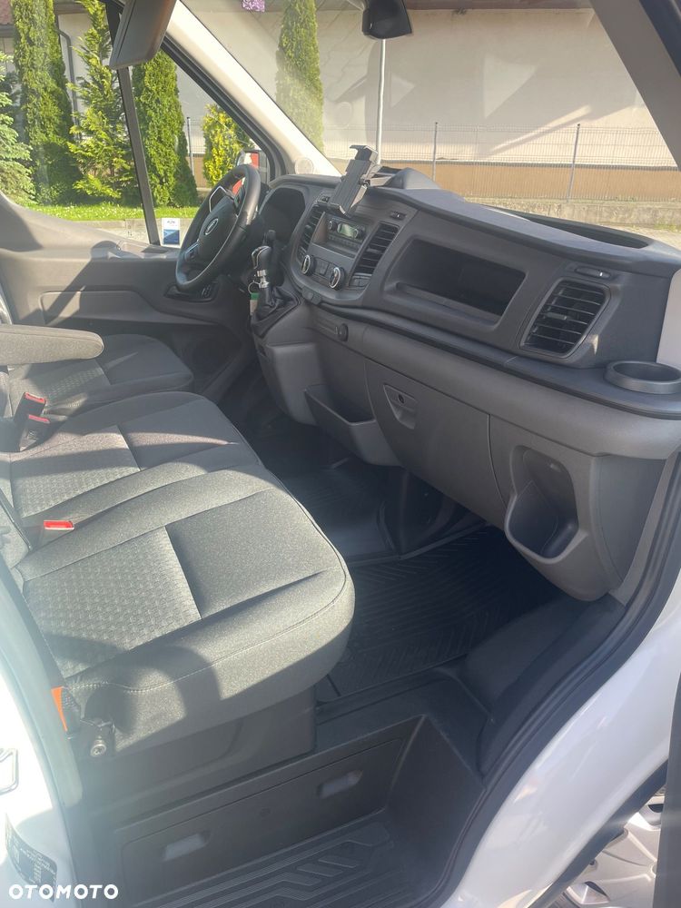 Ford Transit - 12