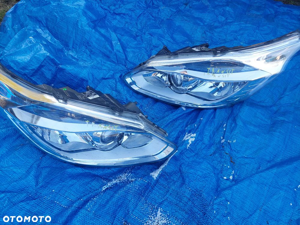 Ford Custom lampa przód reflektor L lub R - 1