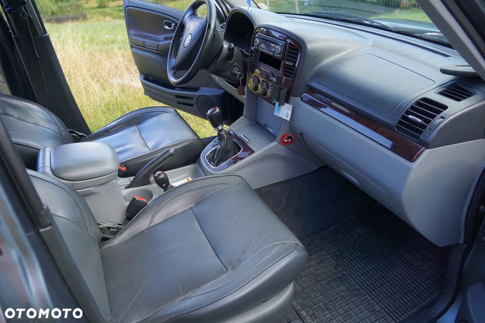 Suzuki Grand Vitara 2.0 HDi - 14