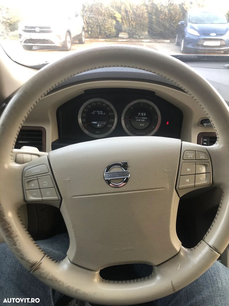 Volvo XC 70 D5 AWD Summum - 7