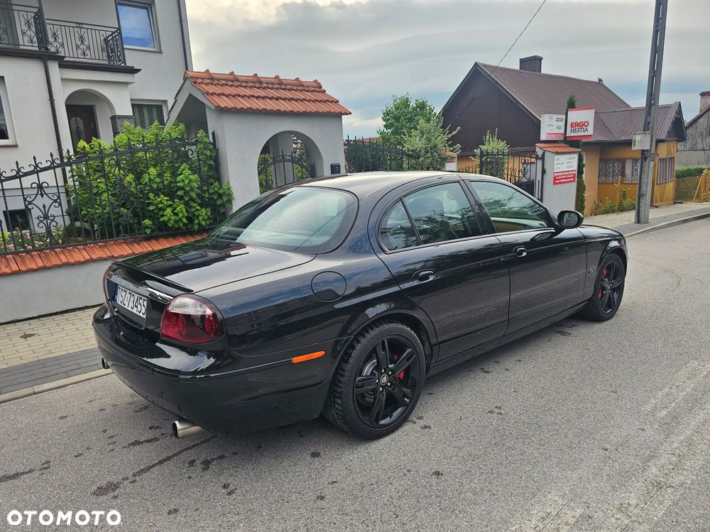Jaguar S-Type - 14
